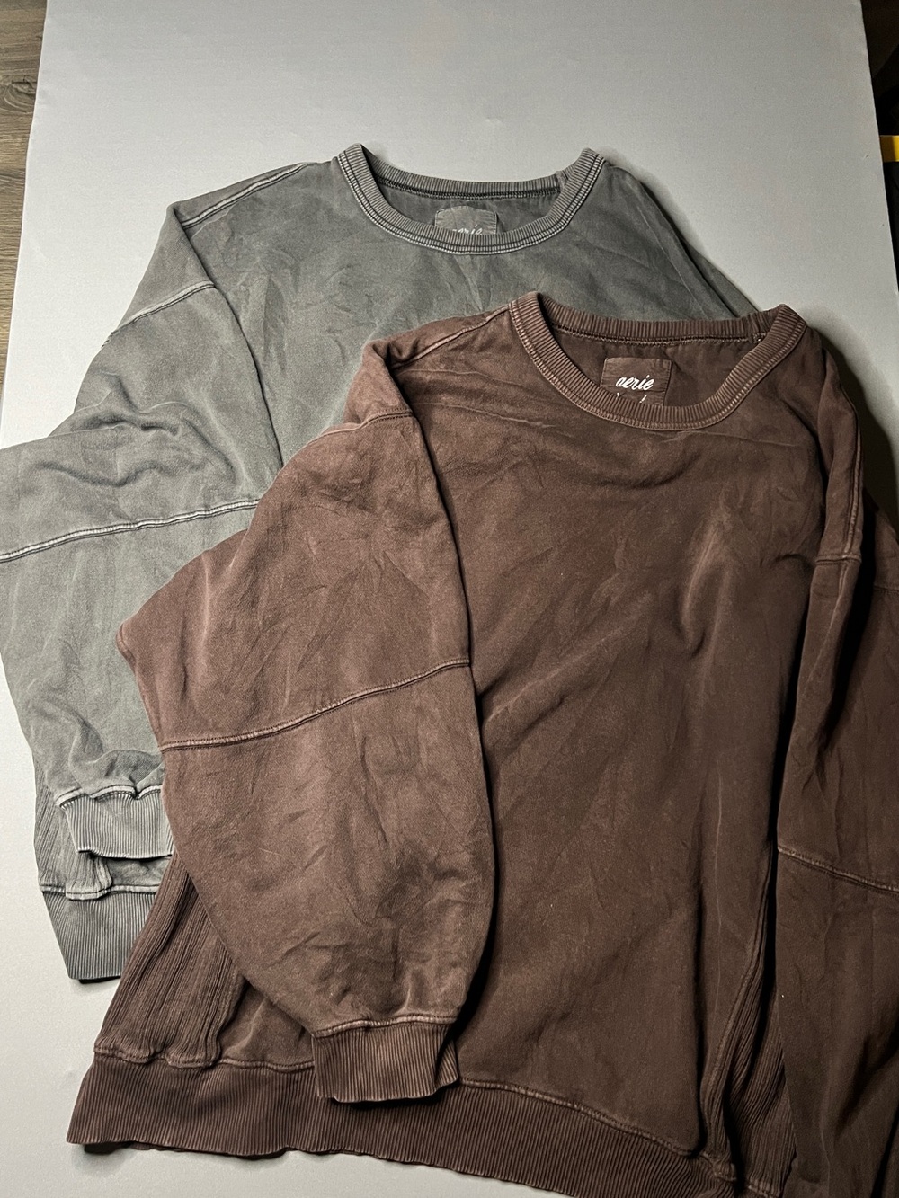 aerie womens Brown and Gray Crewneck Sweatshirt lot of 2